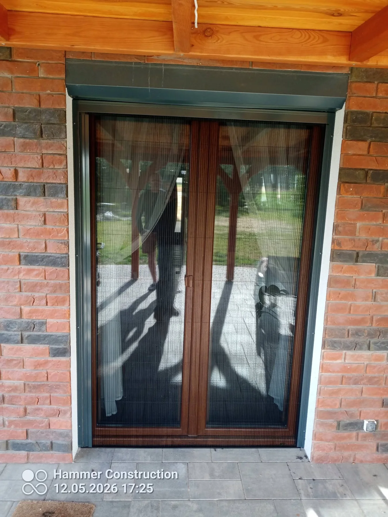 Antracytowa moskitiera slim — zdjęcie 3