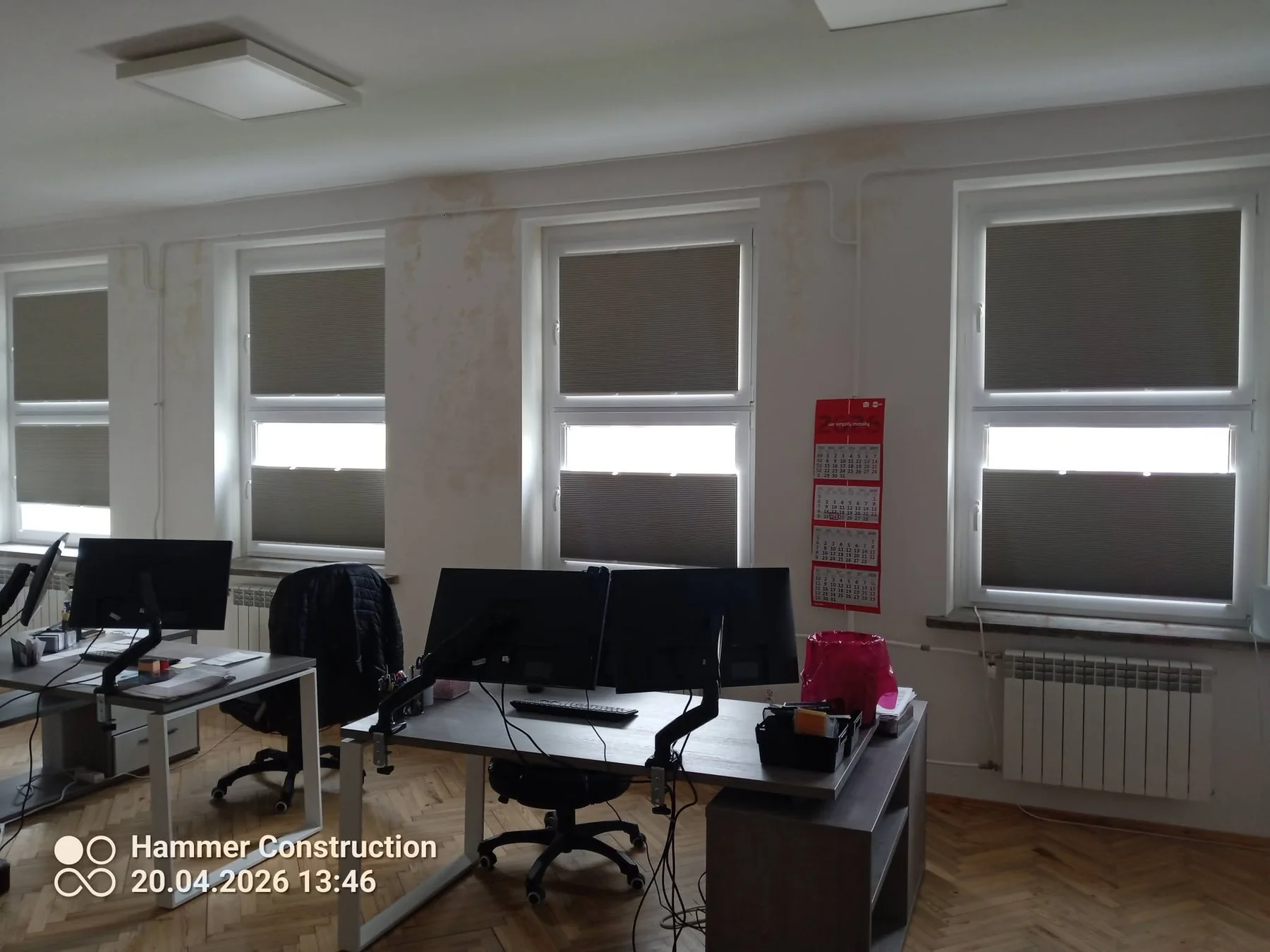 Komfort pracy bez refleksów — zdjęcie 2
