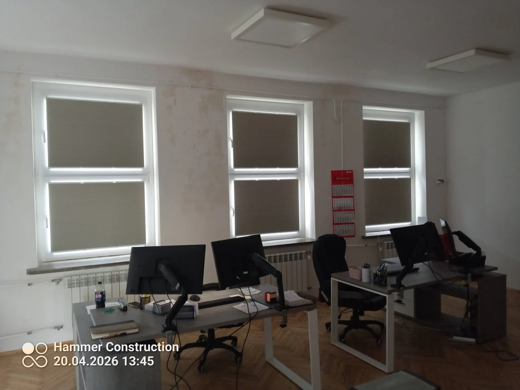 Komfort pracy bez refleksów — zdjęcie 3