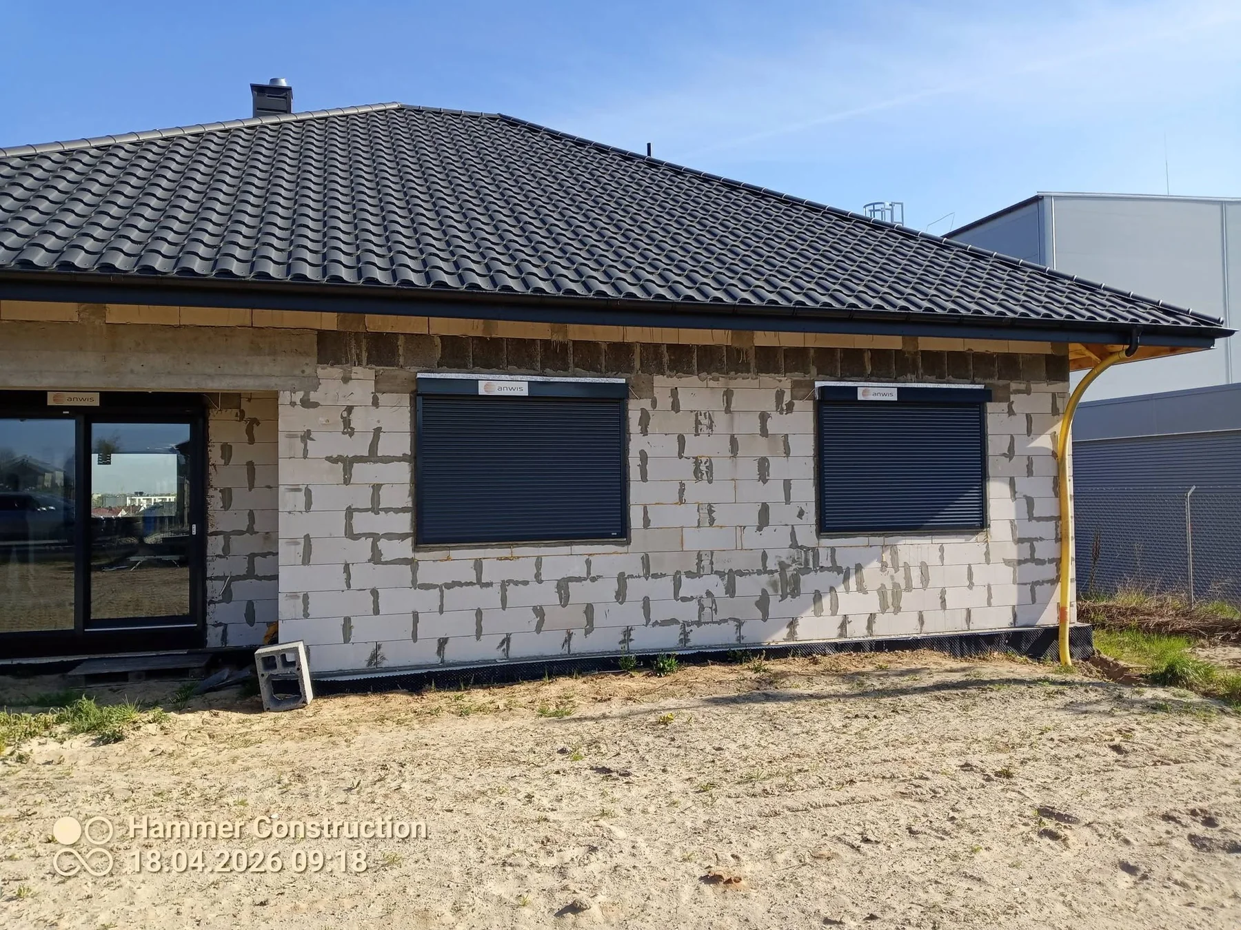 Rolety zewnętrzne na domu jednorodzinnym — zdjęcie 8