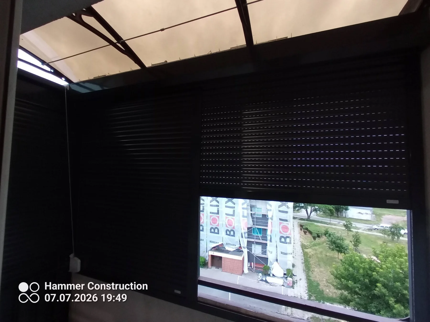 Balkon zyskał drugą skórę — zdjęcie 1